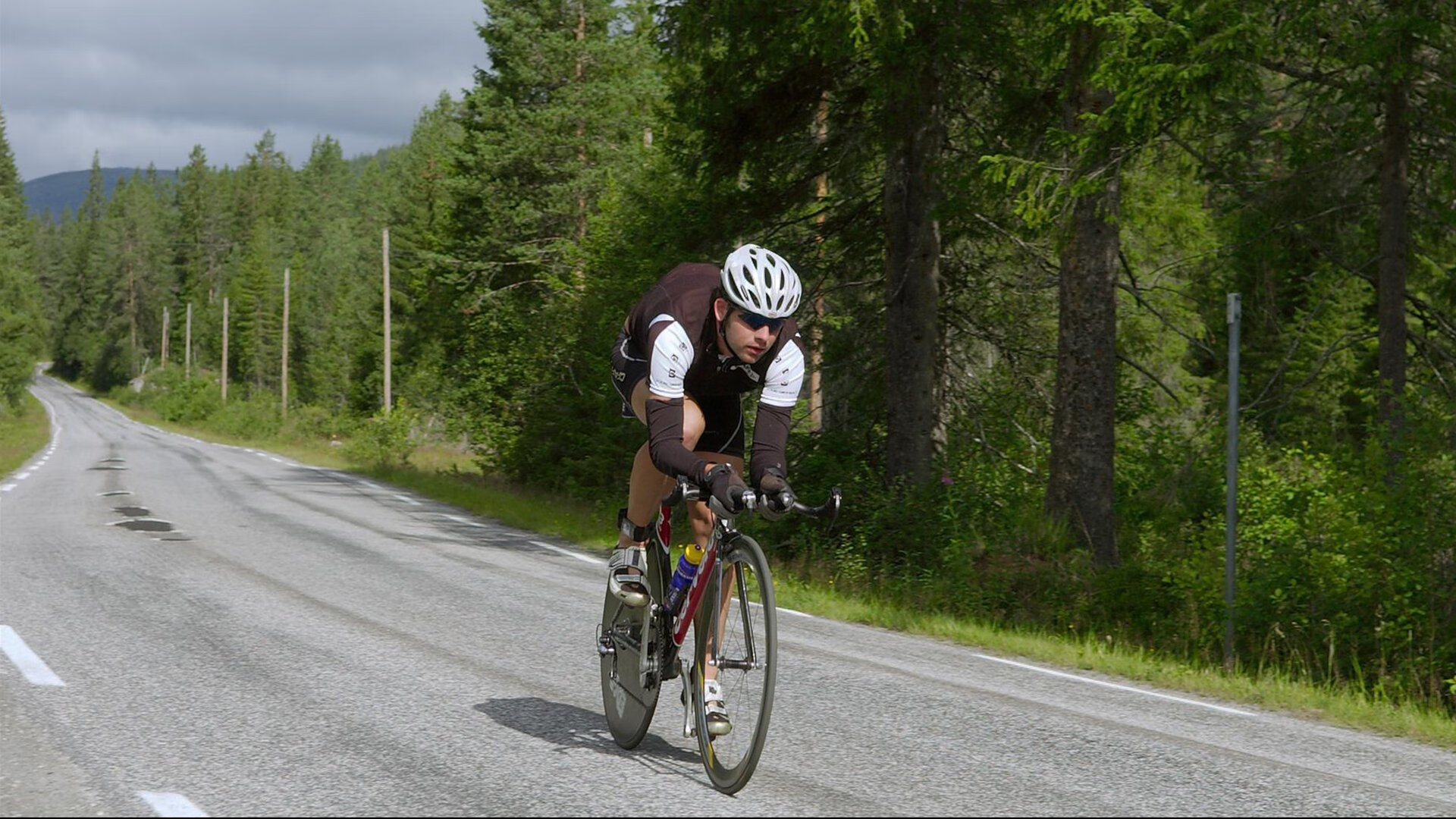 特色野外生存真人秀，竞技、生存与冒险的完美结合，有什么好看的野外生存真人秀