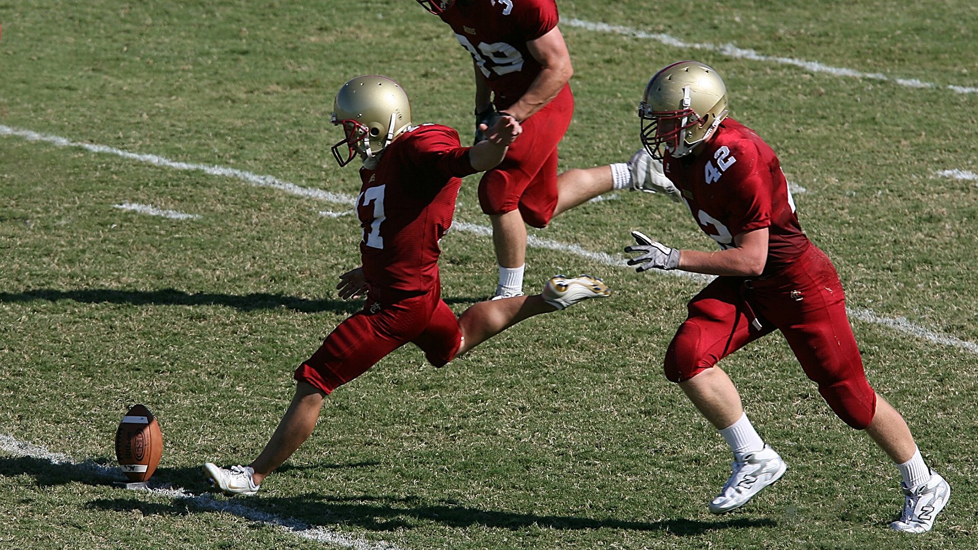 西班牙马卡报：非洲代表塞内加尔惊艳冬奥绿茵场，南非洲杯塞内加尔